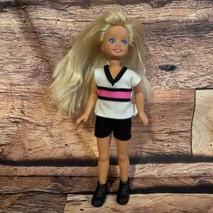 Barbie Stacie Party 'n Play Doll Blonde Hair Soccer Outfit Mattel 1992 Vintage
